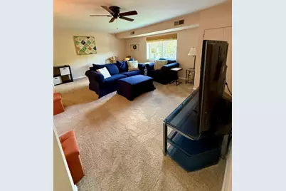 1001 Grandview Ave #508, Bridgeville, PA 15017 - Photo 10
