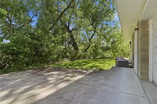 233 Ingram Ave, Pittsburgh, PA 15205 - Photo 32