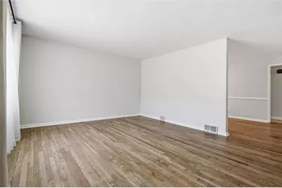 233 Ingram Ave, Pittsburgh, PA 15205 - Photo 4
