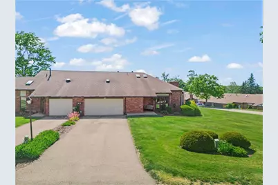 310 Greenwood Dr, North Strabane, PA 15317 - Photo 2