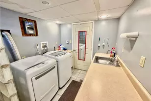 121 Kemar Dr, Summit Township, PA 16002 - Photo 24