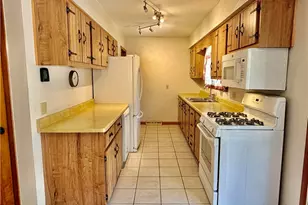 121 Kemar Dr, Summit Township, PA 16002 - Photo 8