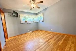121 Kemar Dr, Summit Township, PA 16002 - Photo 18