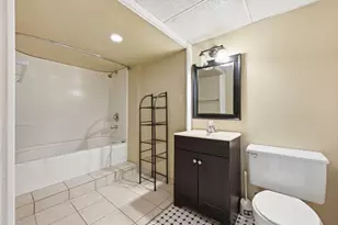 3044 Iowa St, Pittsburgh, PA 15219 - Photo 32