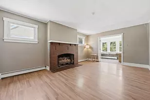 3044 Iowa St, Pittsburgh, PA 15219 - Photo 4