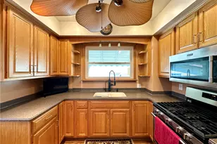 205 E Sheridan Ave, New Castle, PA 16105 - Photo 10