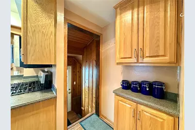 205 E Sheridan Ave, New Castle, PA 16105 - Photo 16