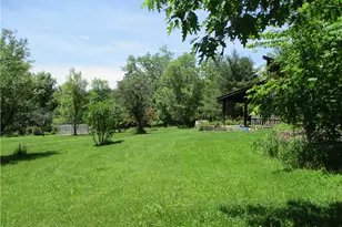 2092 Henderson Ave, Chartiers, PA 15301 - Photo 10