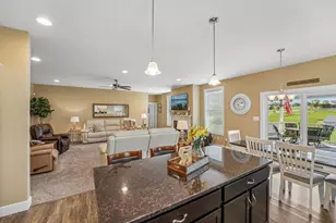 549 Landing Ct, Washington Township, PA 15613 - Photo 18