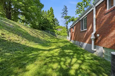 1218 Terrace St, Bridgeville, PA 15017 - Photo 38
