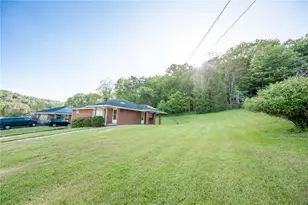 465 N 9th St, White Township, PA 15701 - Photo 8