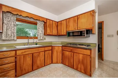 465 N 9th St, White Township, PA 15701 - Photo 12