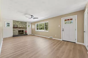 4533 Ridgeview Dr, Hempfield Township, PA 15601 - Photo 4