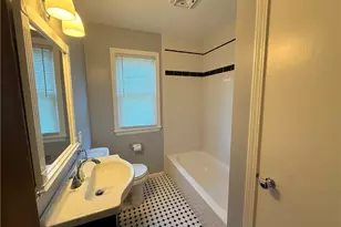 721 Tidball Ave, Grove City Boro, PA 16127 - Photo 10
