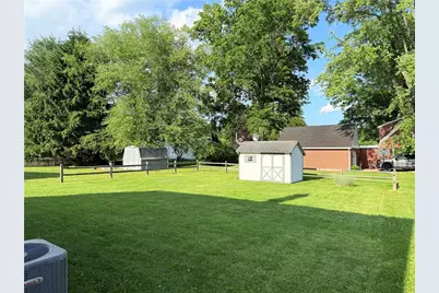 721 Tidball Ave, Grove City Boro, PA 16127 - Photo 14