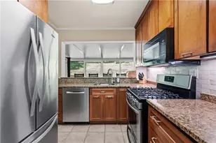 115 Elmore Rd, Pittsburgh, PA 15221 - Photo 10
