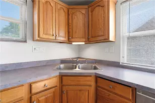 700 Overhill Dr, North Versailles, PA 15137 - Photo 10