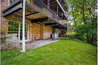 704 Scrubgrass Rd, Pittsburgh, PA 15243 - Photo 32