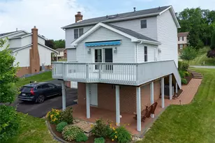 5 Kalyn Ct, Penn Twp, PA 15642 - Photo 4