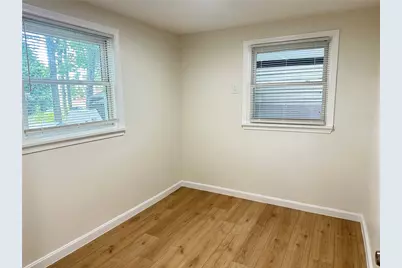 3718 W 7th Ave, West Mayfield, PA 15010 - Photo 14