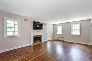 4461 Mt Royal Blvd, Hampton, PA 15101 - Photo 8