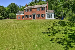 4461 Mt Royal Blvd, Hampton, PA 15101 - Photo 1