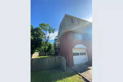 247 Golden Gate Dr, Oakmont, PA 15147 - Photo 2