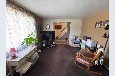 537 Invicta Dr, Pittsburgh, PA 15235 - Photo 4