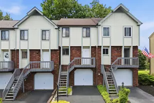 641 Sunset Cir, Cranberry Township, PA 16066 - Photo 1