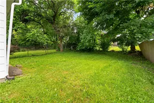 2305 Walton Ave, Pittsburgh, PA 15210 - Photo 34