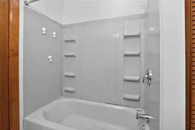 2305 Walton Ave, Pittsburgh, PA 15210 - Photo 16
