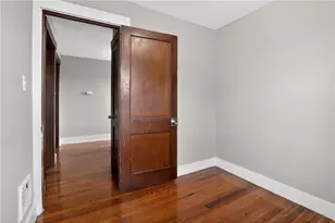 2305 Walton Ave, Pittsburgh, PA 15210 - Photo 12