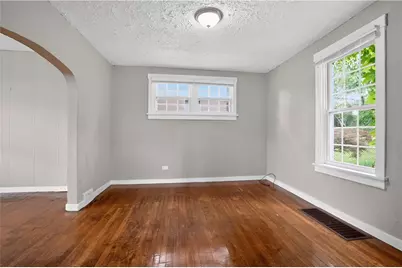 2305 Walton Ave, Pittsburgh, PA 15210 - Photo 32