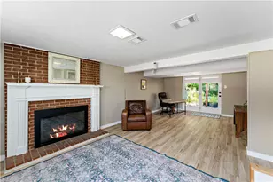 1040 Cork Dr, Bethel Park, PA 15102 - Photo 18