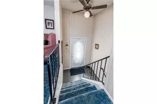 3061 Dividend Dr, South Franklin, PA 15301 - Photo 4