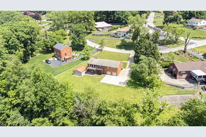 3466 Ridgewood Dr, Pittsburgh, PA 15235 - Photo 28