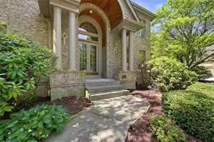 3007 W Grove Pl, Pine Township, PA 15044 - Photo 2