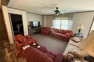 606 Ashley Dr, White Township, PA 15701 - Photo 2