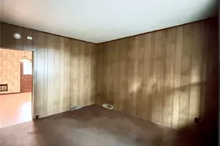 101 W Fulton St, New Castle, PA 16102 - Photo 12