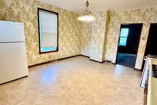 101 W Fulton St, New Castle, PA 16102 - Photo 14