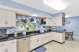 117 Schenley Dr, Peters Township, PA 15317 - Photo 2