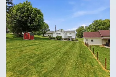 113 Westview Dr, Twp of But SW, PA 16001 - Photo 36