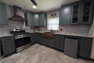 1300 Leeds Ave, Monessen, PA 15062 - Photo 6