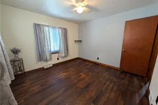 1300 Leeds Ave, Monessen, PA 15062 - Photo 16