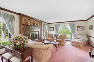 204 Shafer Rd, Moon/Crescent Twp, PA 15108 - Photo 6