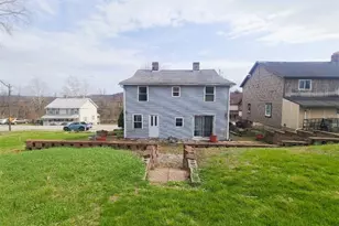 36 Clopper St, Sewickley Township, PA 15637 - Photo 2