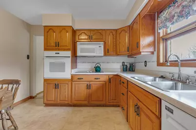 452 Center Grange Road, Center Township, PA 15061 - Photo 12