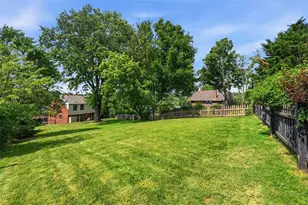 331 Atlanta Dr, Pittsburgh, PA 15228 - Photo 40
