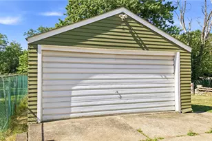 1032 Griswold St, Sharon, PA 16146 - Photo 24