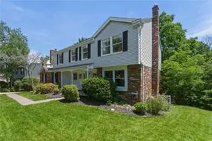 112 Marshall Dr, Pittsburgh, PA 15228 - Photo 2